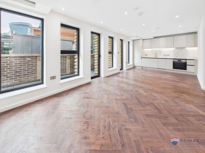 2 Bedroom Flat For Sale In Fortress House, Minories, EC3N