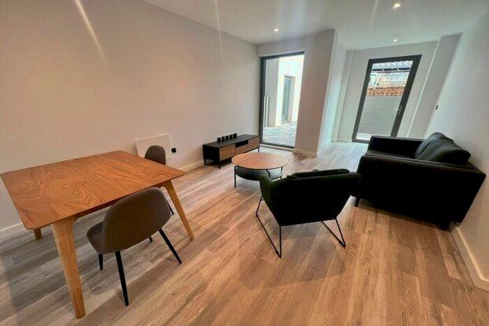 1 Bedroom Flat To Rent In Warwick Street, Birmingham, B12