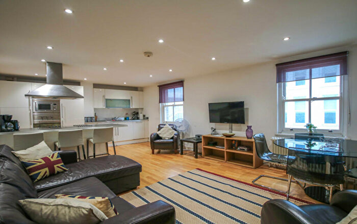 2 Bedroom Apartment To Rent In Henshaw Street, SE17