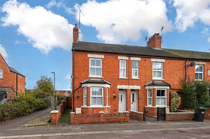 3 Bedroom End Of Terrace House To Rent In Tickford Street, Newport Pagnell, Buckinghamshire, MK16