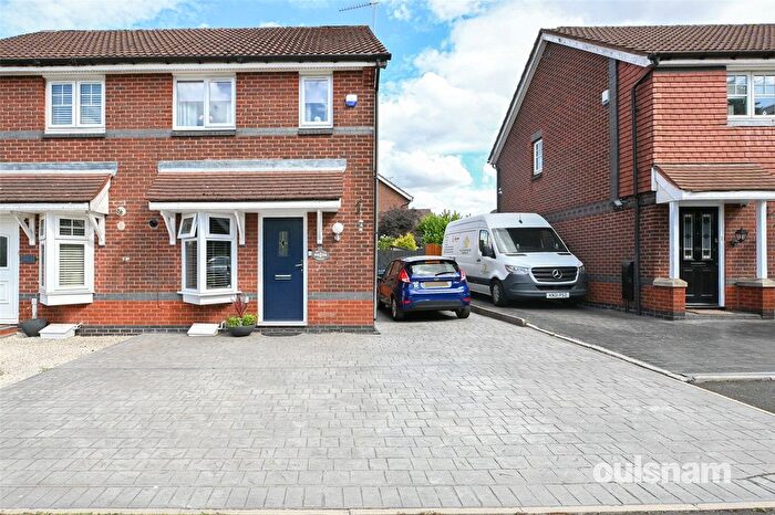 2 Bedroom Semi-Detached House For Sale In Vicarage Street, Oldbury, West Midlands, B68