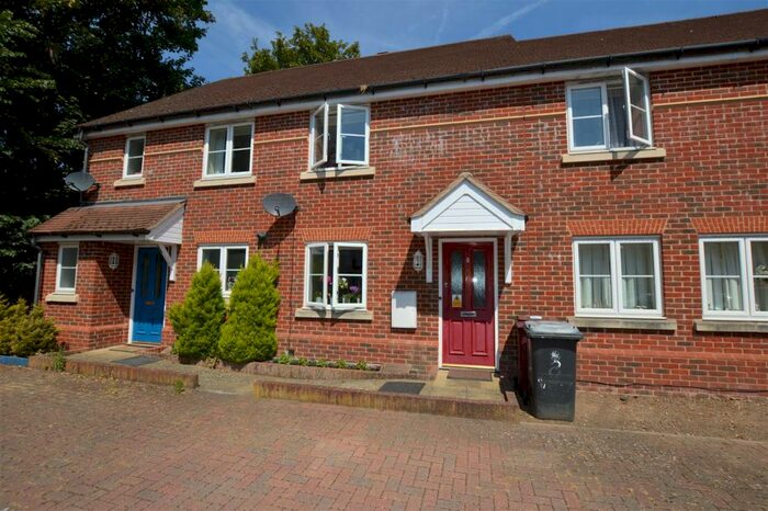 2 Bedroom Terraced House To Rent In Hawley Mews, RG30