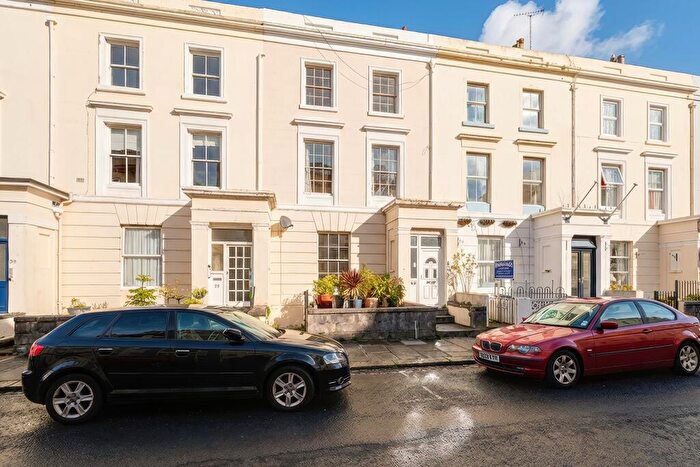 2 Bedroom Flat To Rent In Citadel Road, The Hoe, Plymouth, PL1