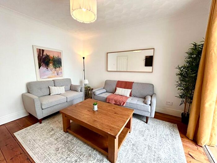 1 Bedroom House To Rent In Beachgrove Road, Bristol, BS16