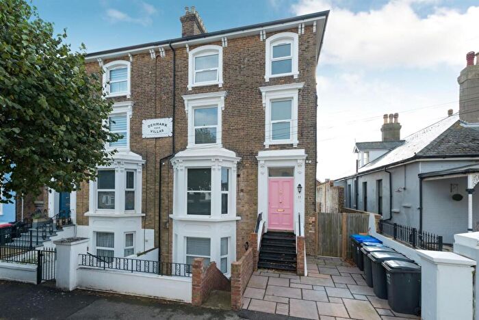 1 Bedroom Flat To Rent In St. Mildreds Road, Ramsgate, CT11