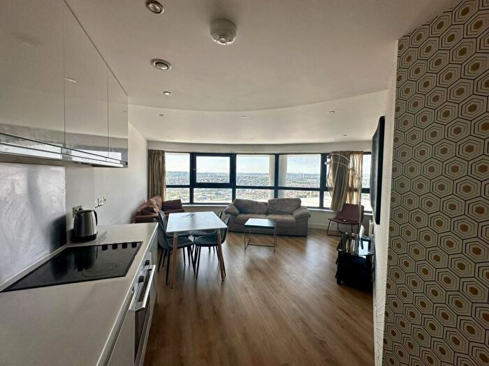 2 Bedroom Apartment To Rent In Bridgewater Place, Leeds City Centre, LS11
