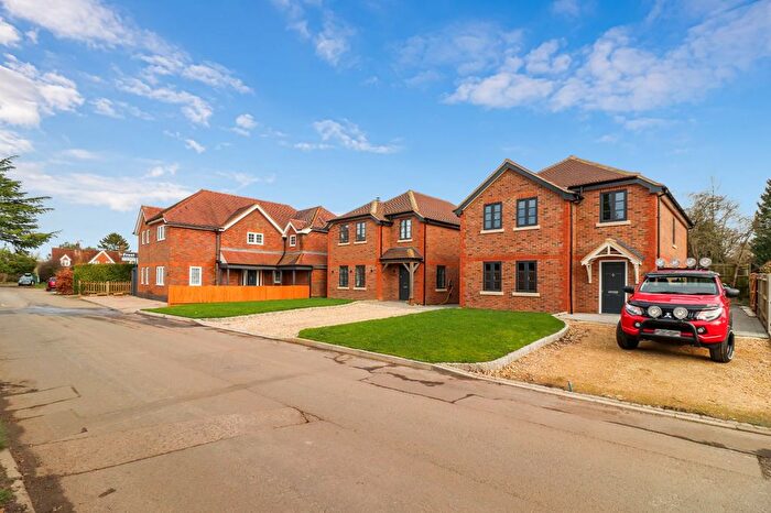 4 Bedroom Detached House For Sale In Whelpley Hill, Chesham, Bucks, HP5