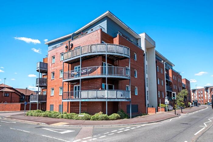 1 Bedroom Apartment For Sale In Princes Way, Bletchley, Milton Keynes, MK2