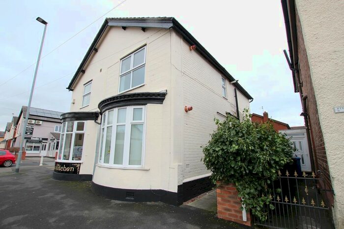 1 Bedroom Flat To Rent In School Road, Warrington, Warrington WA2
