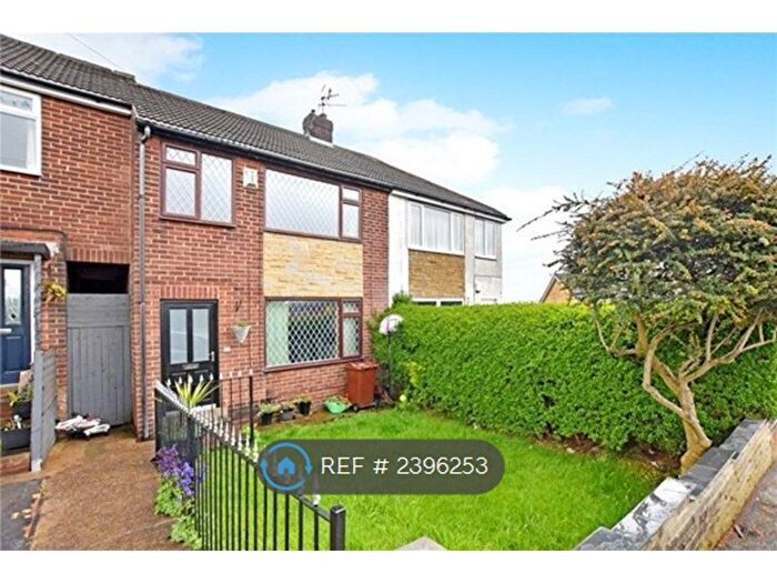 3 Bedroom Terraced House To Rent In Bantam Close, Morley, Leeds, LS27