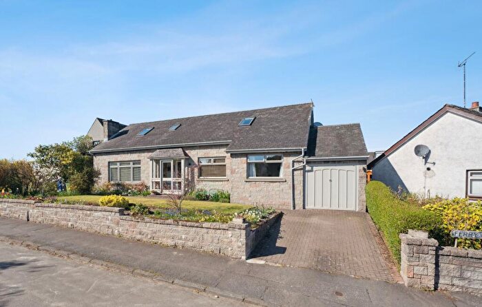 5 Bedroom Detached House For Sale In Ferry Orchard, Stirling, FK9