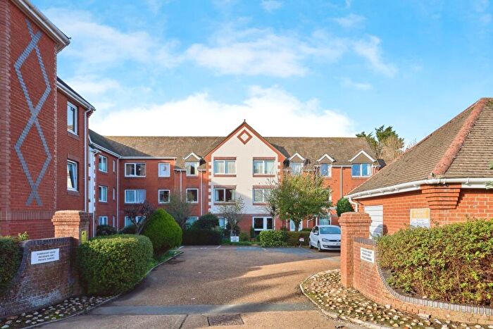 1 Bedroom Flat For Sale In Crocker Street, Newport, Isle Of Wight, PO30