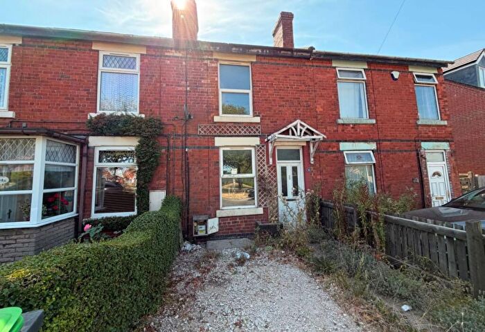 3 Bedroom Town House For Sale In Portland Road, Selston, Nottinghamshire, NG16