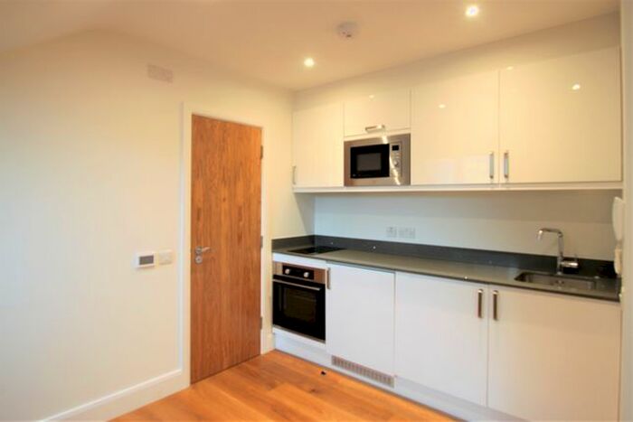 Studio To Rent In Drakes Courtyard, Kilburn, NW6