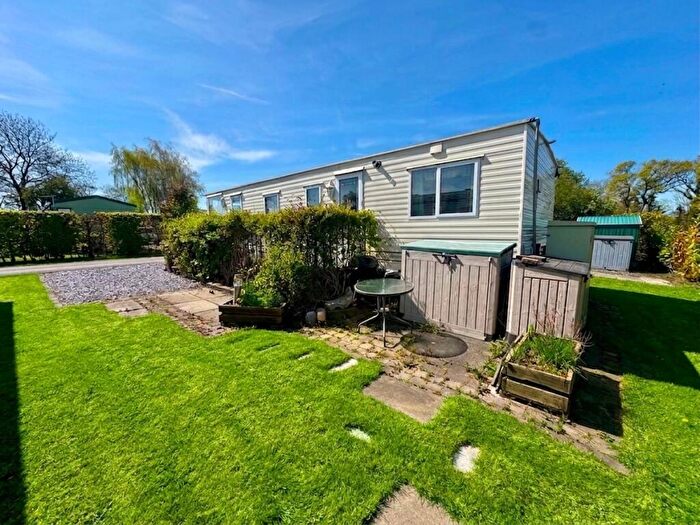 2 Bedroom Caravan For Sale In Primrose Bank Holiday Park, Singleton Road, Preston, PR4