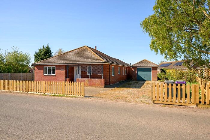 3 Bedroom Detached Bungalow For Sale In Eaudyke, Friskney, PE22