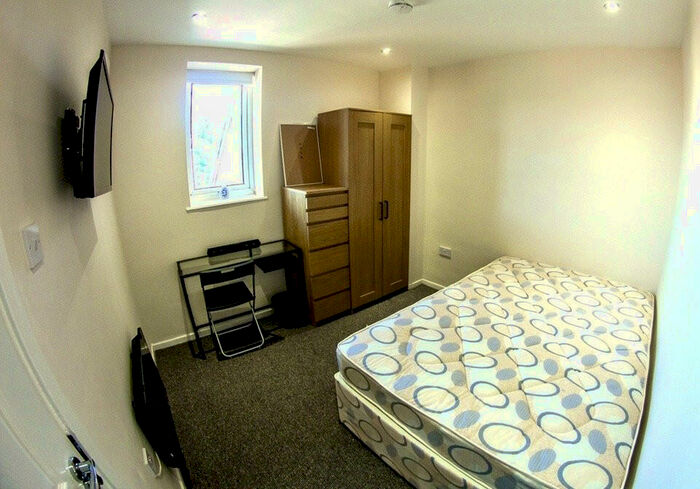 1 Bedroom House To Rent In Minster Court, Liverpool, L7