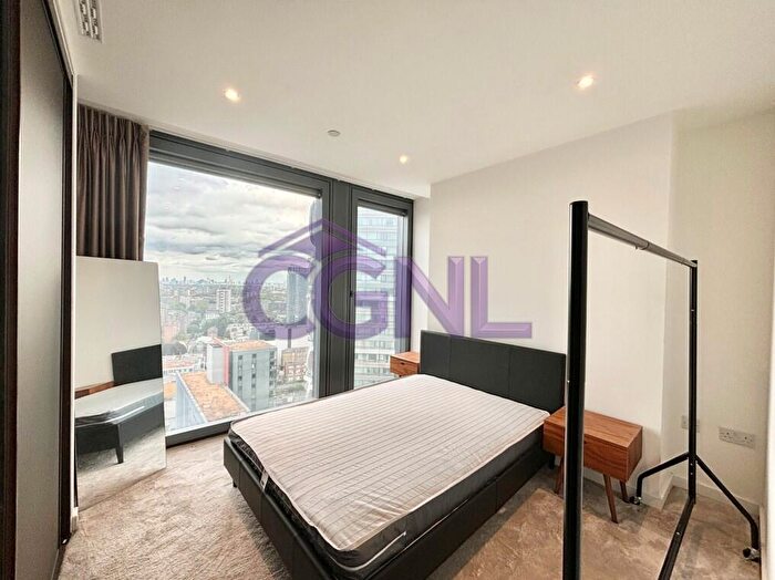 2 Bedroom Flat To Rent In Chronicle Tower, City Road, Islington, London, EC1V