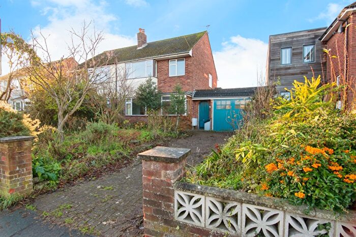 3 Bedroom Semi-Detached House For Sale In Church Road, Hereford, HR1