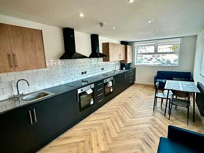 7 Bedroom House Of Multiple Occupation To Rent In Rosebery Avenue, West Bridgford, Nottinghamshire, NG2