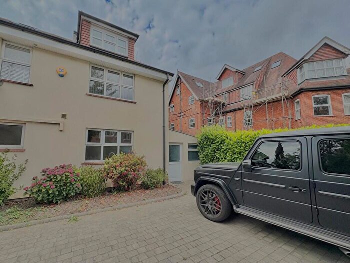 2 Bedroom Flat To Rent In Highfield, Southampton, SO17