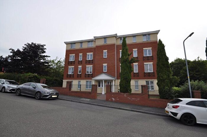 2 Bedroom Flat To Rent In Elbow Street, Credley Heath, B64