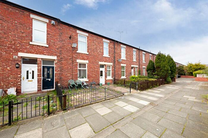 3 Bedroom Apartment For Sale In Oswin Avenue, Forest Hall, NE12