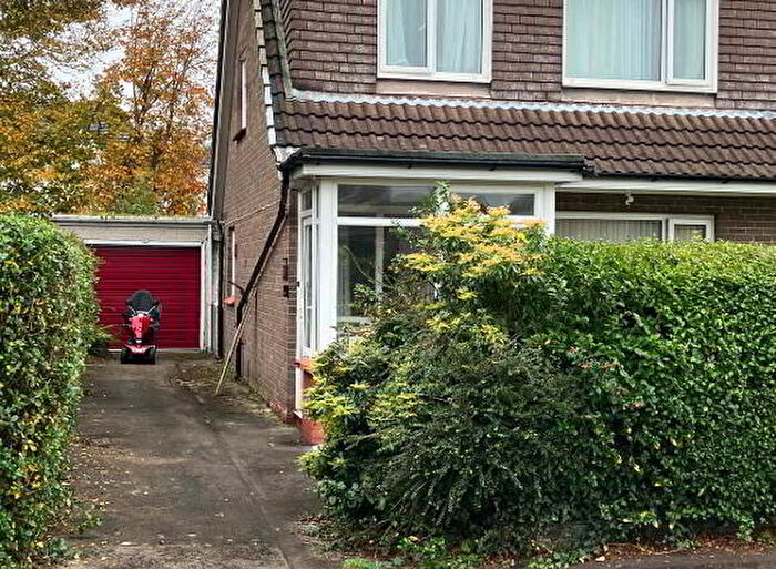 3 Bedroom Semi-Detached House For Sale In Kenvarra Park, Coleraine, BT52