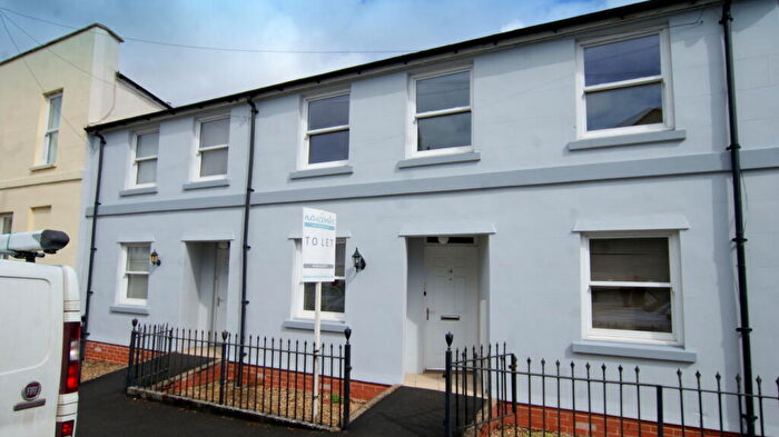 2 Bedroom Terraced House To Rent In The Suffolks, GL50