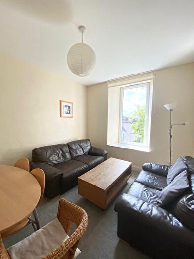 5 Bedroom Flat To Rent In (F) Clerk Street, Edinburgh, EH8