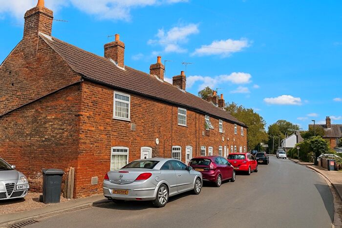 1 Bedroom Terraced House For Sale In Church Street, Church Fenton, Tadcaster, LS24