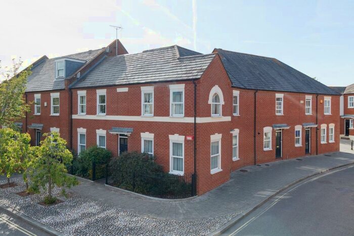 2 Bedroom Apartment To Rent In Orient Place, Canterbury, CT2