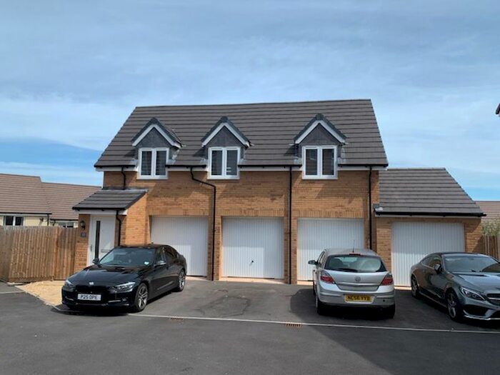 2 Bedroom Property To Rent In Mansell Road, Patchway, Bristol, BS34