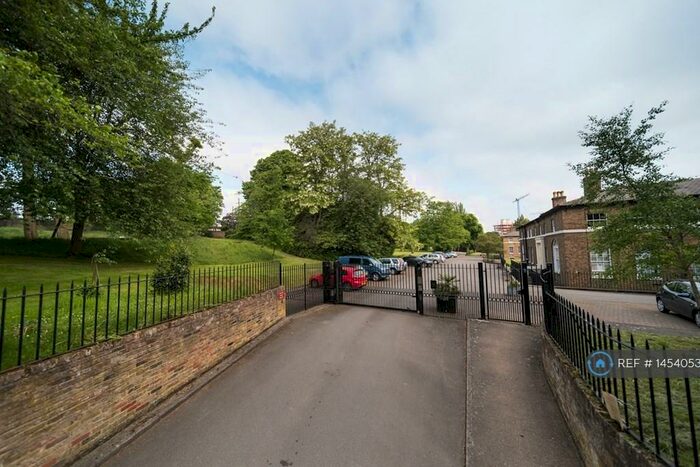 1 Bedroom Flat To Rent In Lantern House, London, SE18