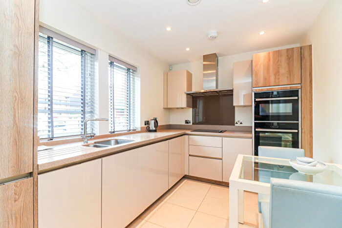 1 Bedroom Retirement Property For Sale In Wilkens Place, Chalfont Dene, Chalfont St Peter, Buckinghamshire, SL9