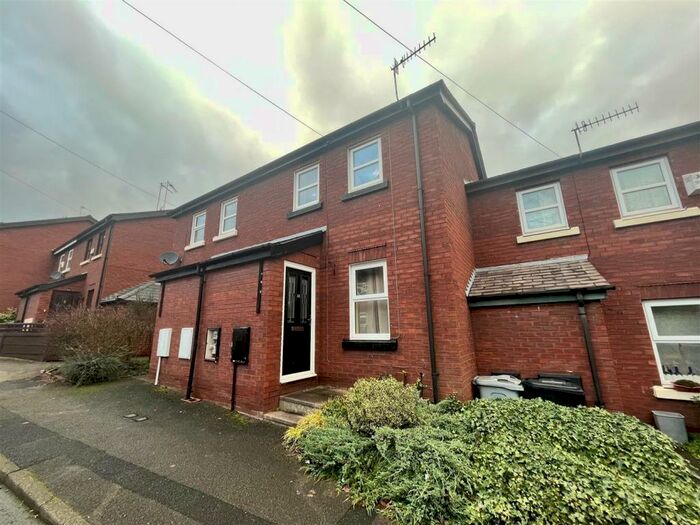 2 Bedroom Terraced House To Rent In Byron Street, Macclesfield, SK11