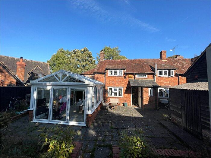 3 Bedroom Semi-Detached House For Sale In Denchfield Cottage, Ridings Way, Cublington, LU7