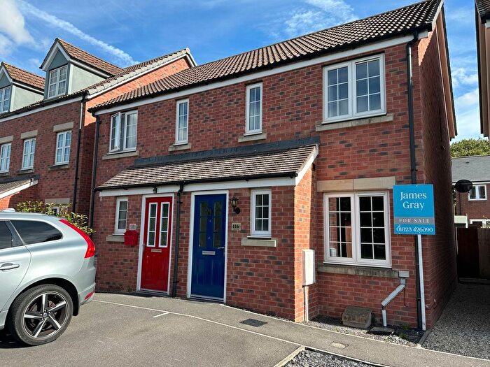 2 Bedroom Semi-Detached House For Sale In Hardys Road, Bathpool, Taunton, TA2