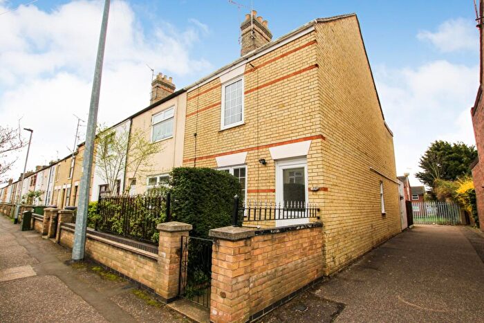 2 Bedroom End Of Terrace House To Rent In Percival Street, Peterborough, PE3