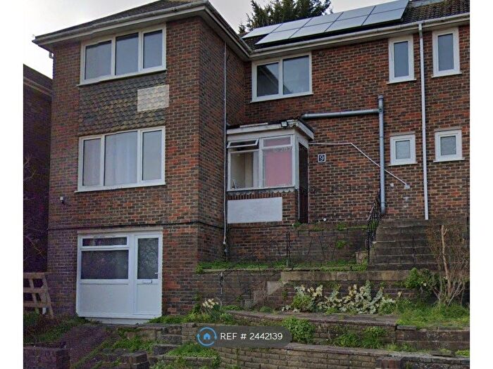 3 Bedroom Flat To Rent In Isfield Road, Brighton, BN1