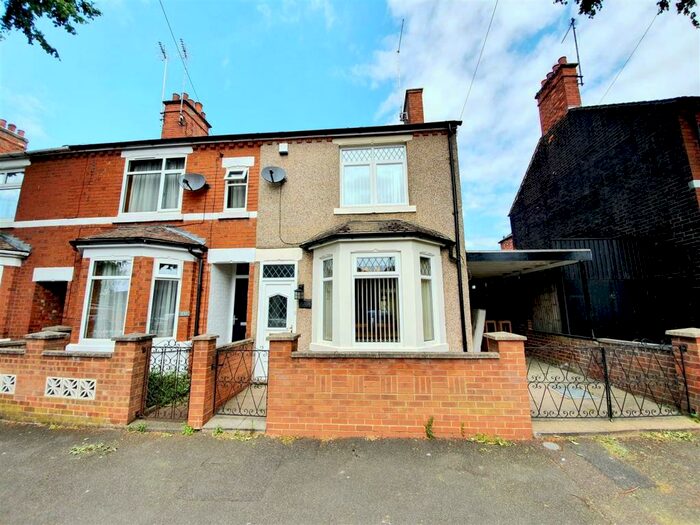 3 Bedroom Semi-Detached House To Rent In Kingsley Avenue, Kettering, Northants, NN16