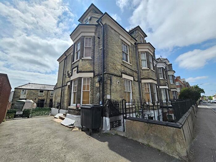 Studio To Rent In Flat A, Old Station Road, Newmarket, CB8