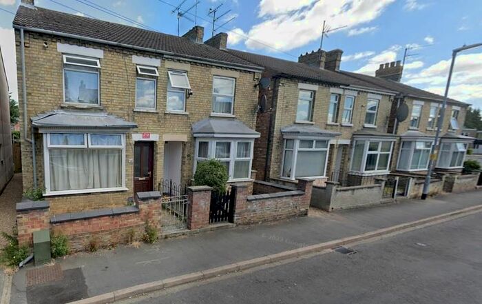 3 Bedroom Semi-Detached House To Rent In Wilberforce Road, Wisbech, PE13