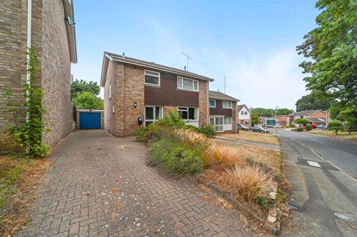 4 Bedroom Detached House For Sale In Sycamore Way, Brantham, Manningtree, CO11
