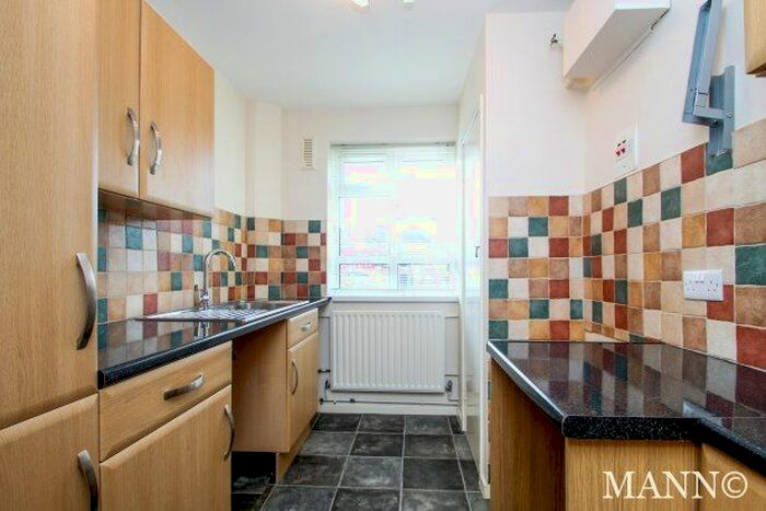 1 Bedroom Flat To Rent In Orchard Way, Beckenham BR3