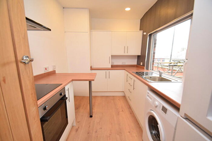 2 Bedroom Flat To Rent In Front Street, Stanley, DH9