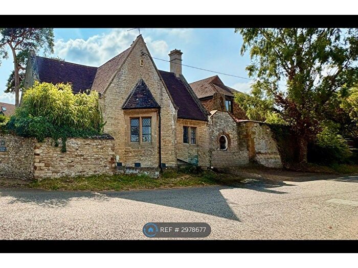 2 Bedroom Detached House To Rent In Gayton, Gayton, Northamptonshire, NN7