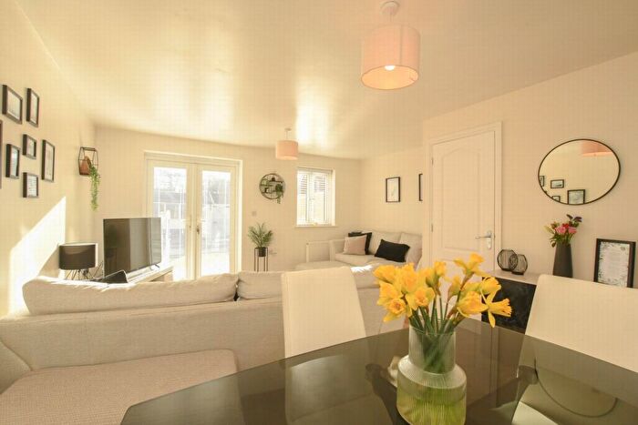 3 Bedroom End Of Terrace House For Sale In Mill Road, Deal, CT14