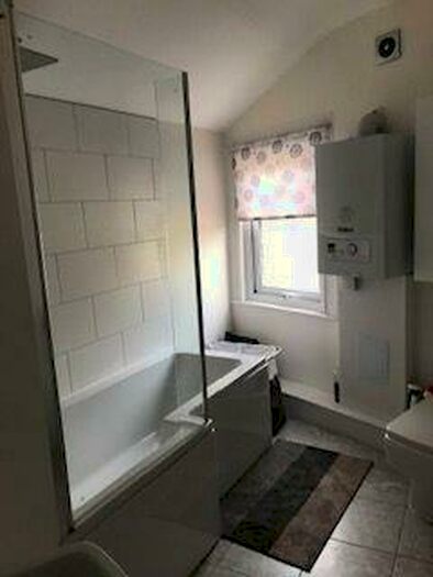 1 Bedroom Terraced House To Rent In Royate Hill, Bristol, BS5