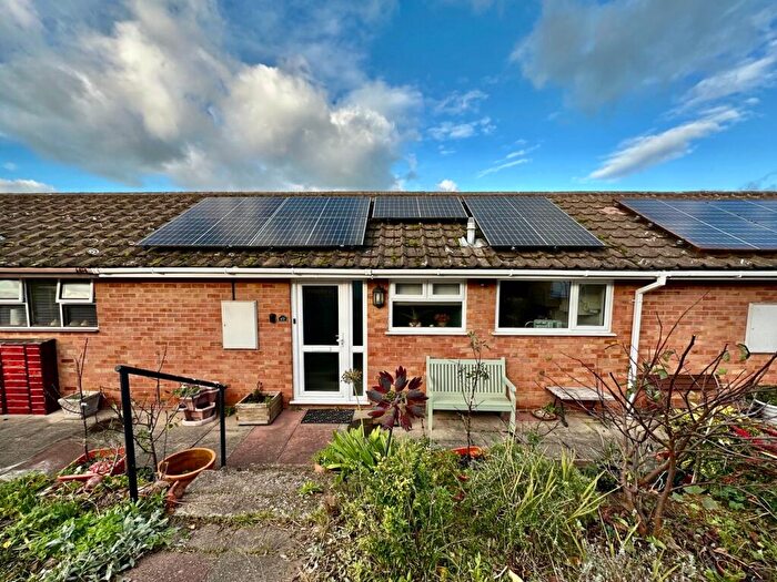 2 Bedroom Bungalow For Sale In Queens Court, Ledbury, HR8